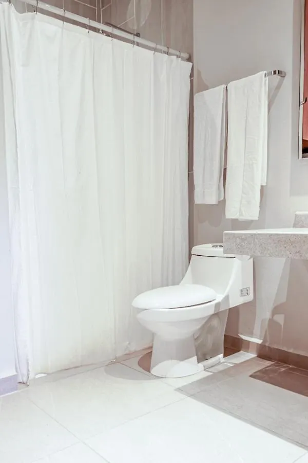 Hostpal Selvanova Playa Del Carmen Lägenhet