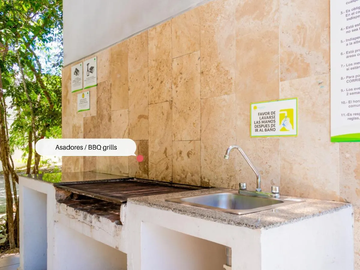 Hostpal Selvanova Playa Del Carmen Lägenhet 0*,  Mexiko