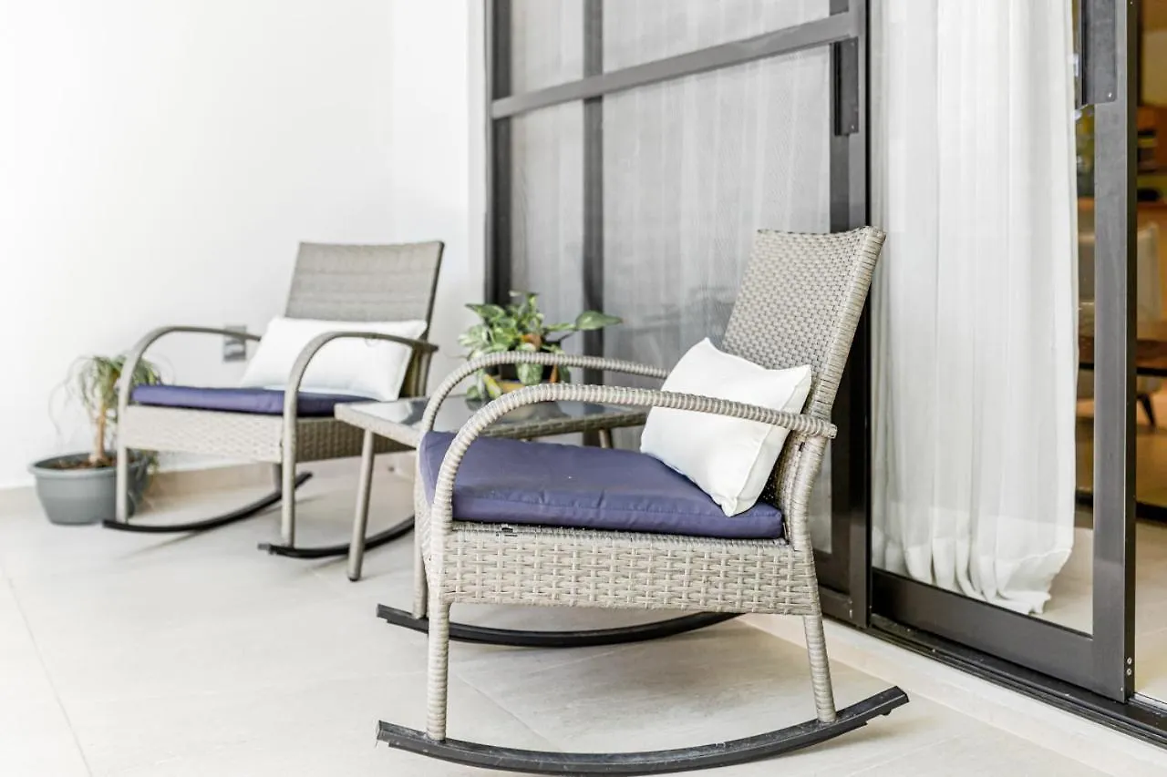 Hostpal Selvanova Playa Del Carmen Apartment